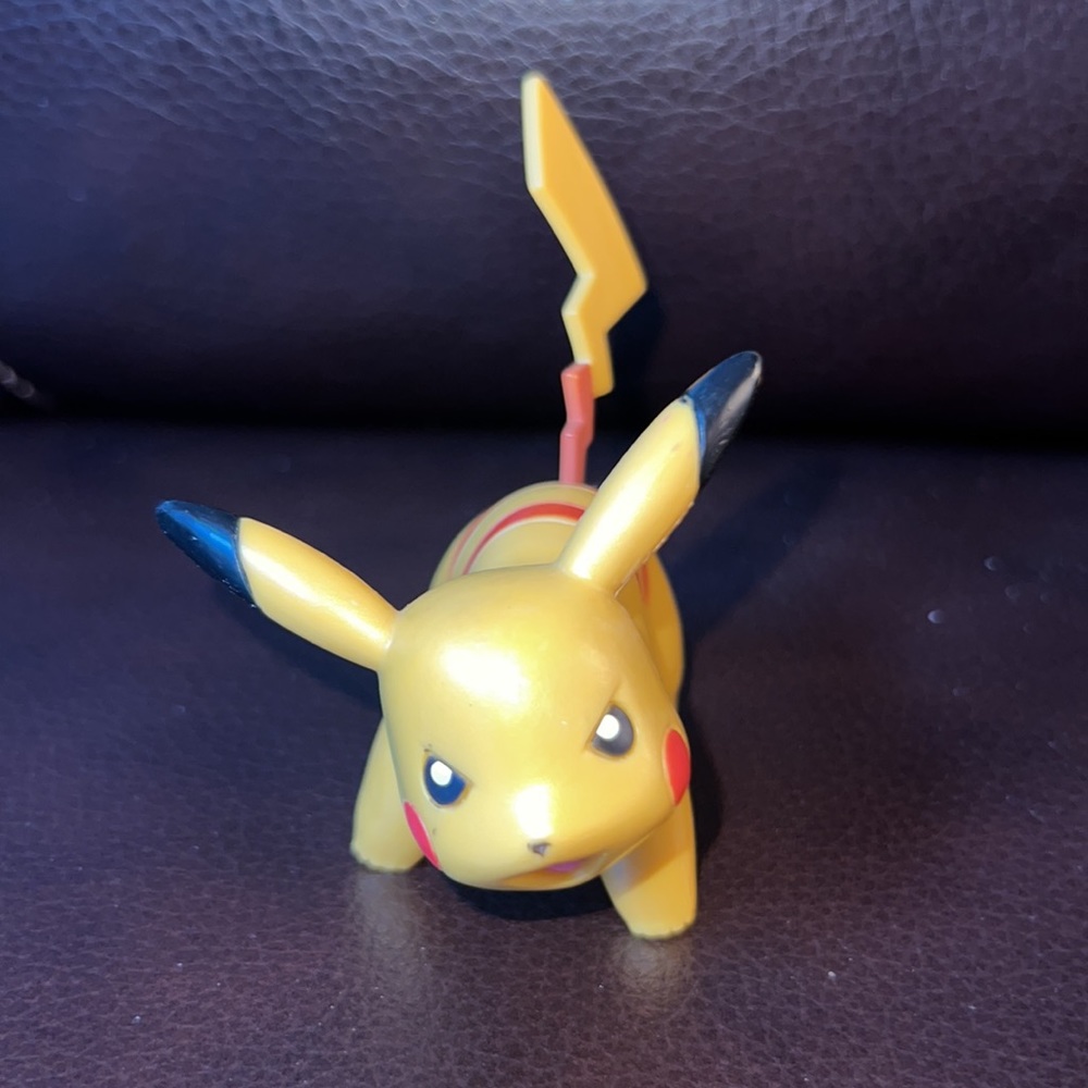 2007 Pikachu 2.5” Jakks Pacific Pokemon Nintendo PVC Plastic Action Figure Toy